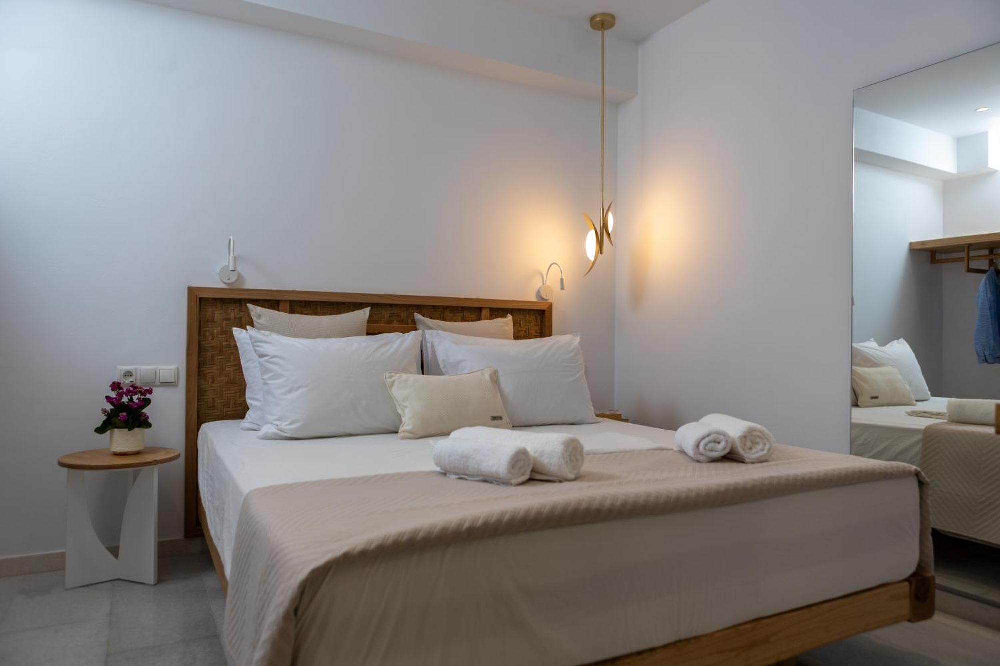 Stratos Naxos City